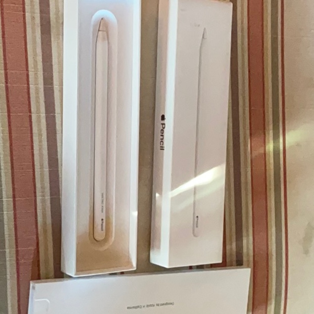 Apple Pencil with Box